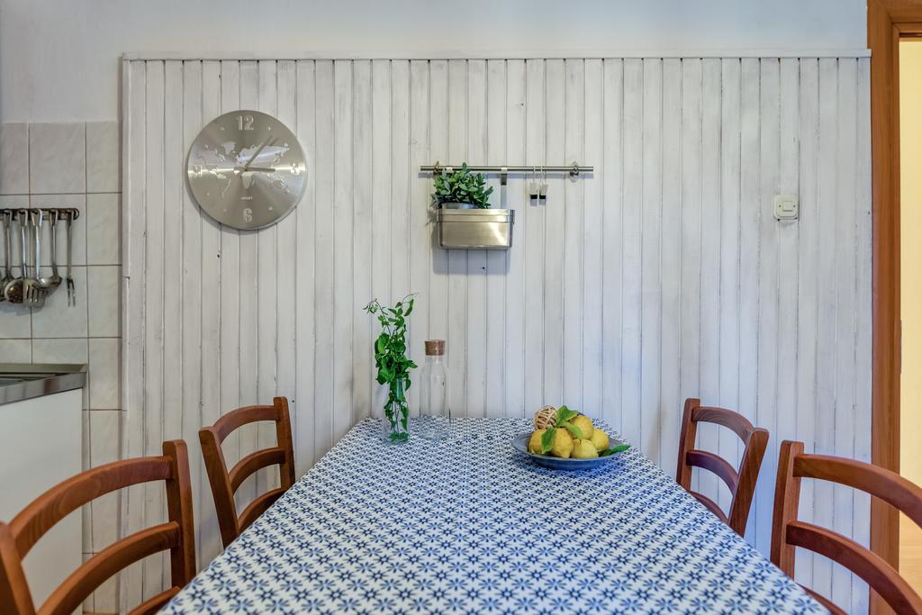 Apartments Bralic ヴィス エクステリア 写真
