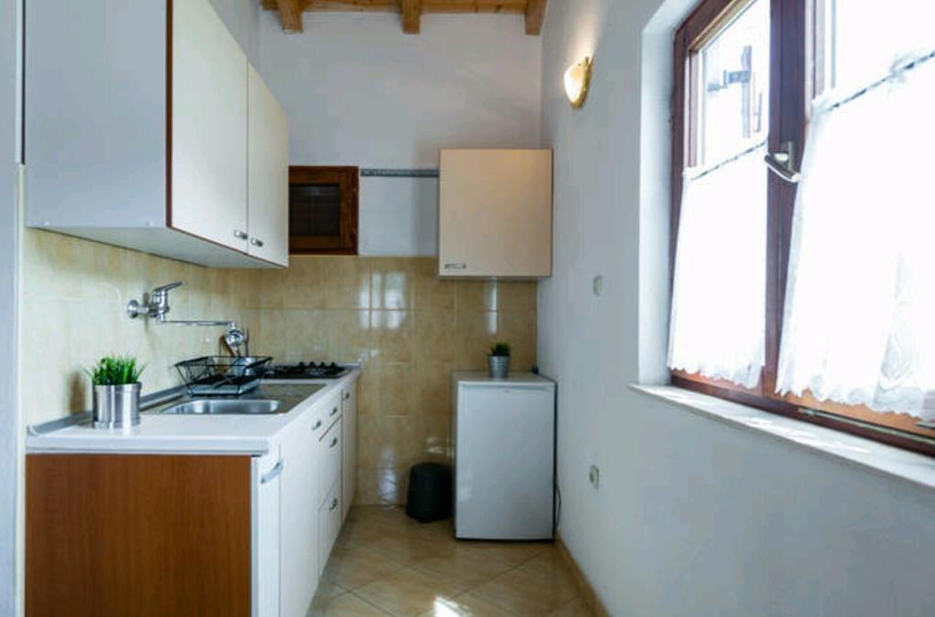 Apartments Bralic ヴィス エクステリア 写真